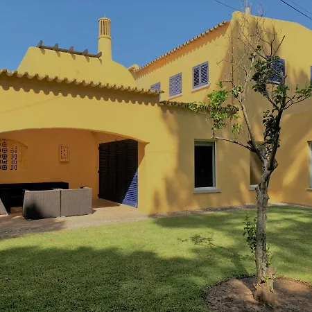 Fashion In Vilamoura With Private Pool Villa